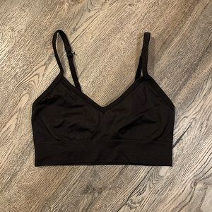Lululemon Ebb to Street Bra Black Size 6